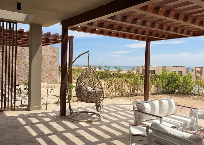 Beachside 1br Somabay By Faramawy